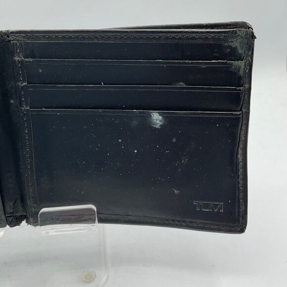 Tumi Men’s Leather Bifold Wallet Slim Billfold, Black - Picture 4 of 9